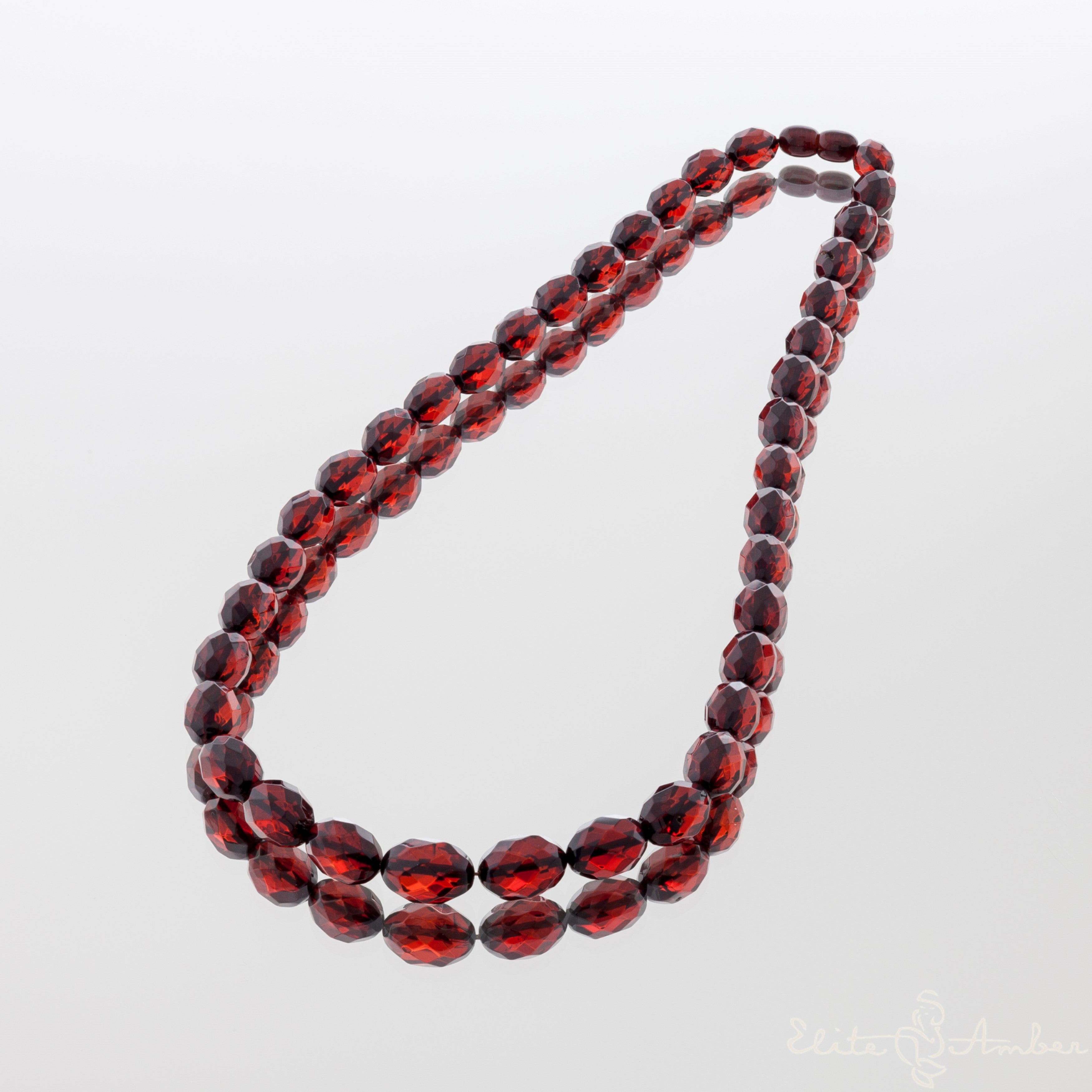 Amber necklace "Cherry round diamond"