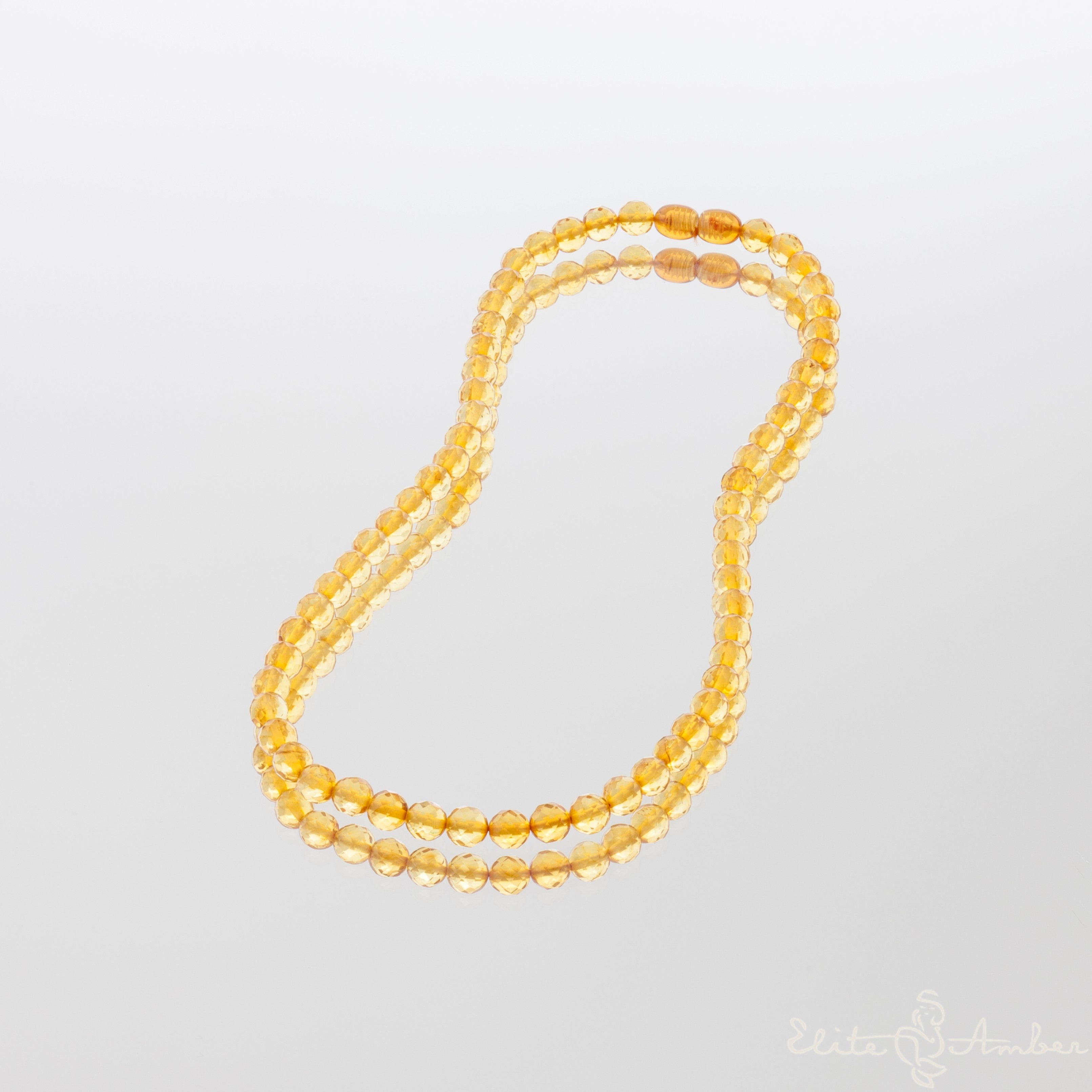 Amber necklace "Glossy honey"
