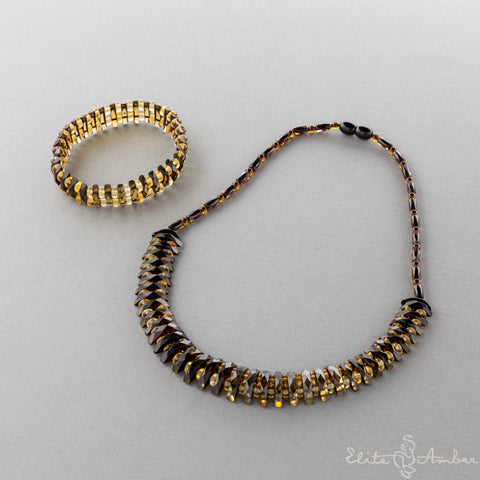 Amber necklace and bracelet "Dark elegance"