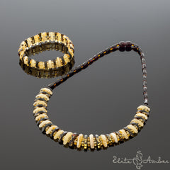 Amber necklace and bracelet "Light elegance"