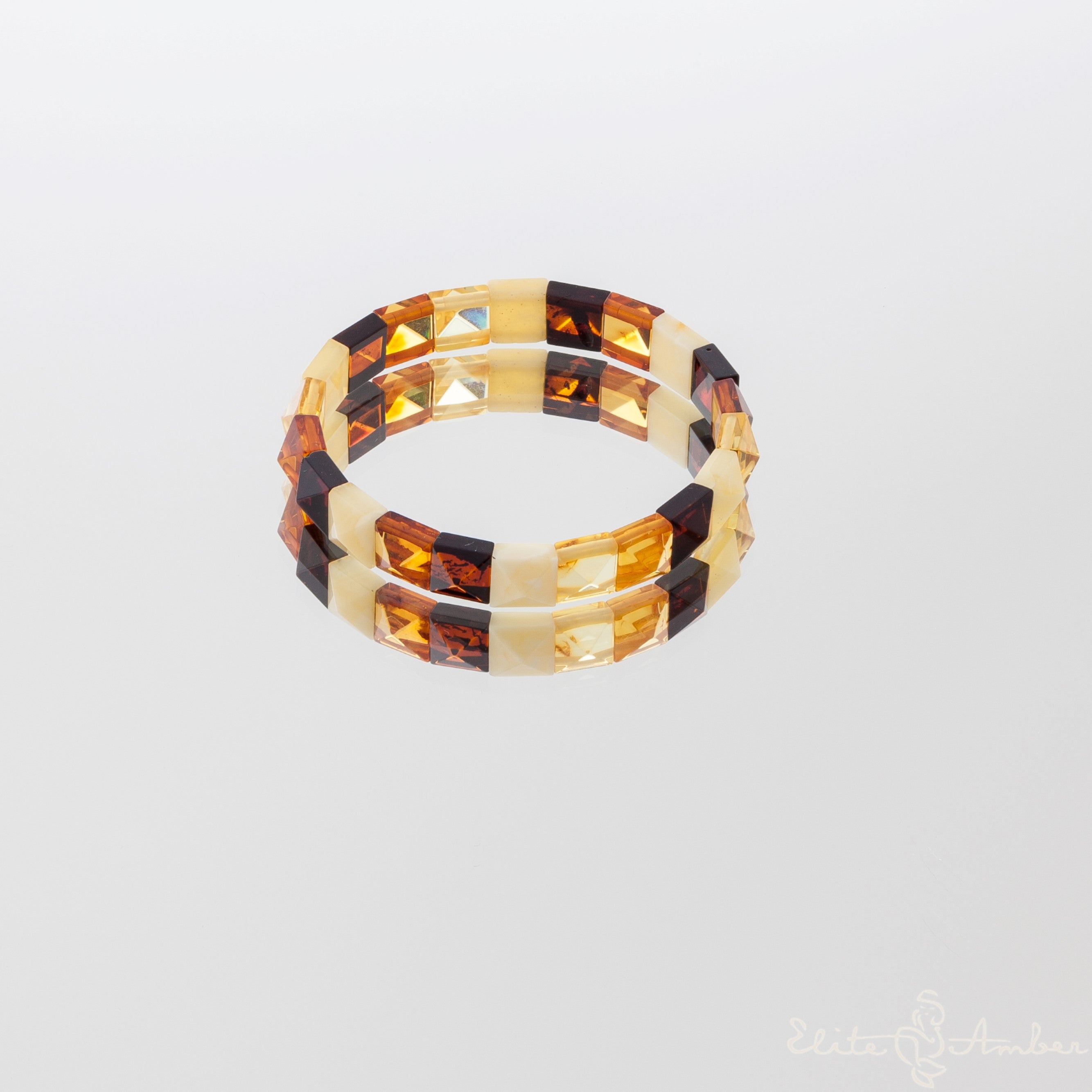 Amber bracelet "Queen pyramid"